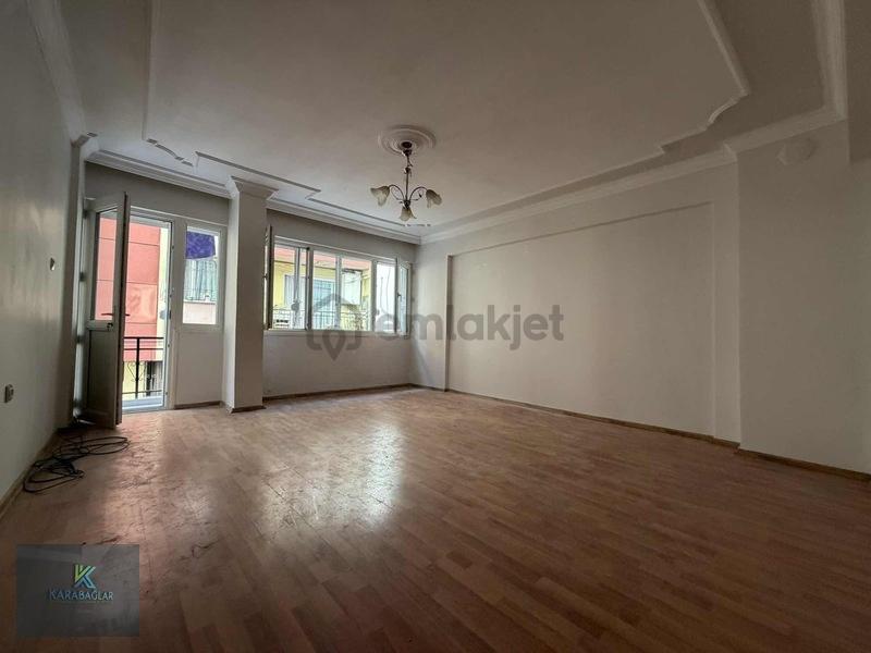 Prestij Evler Yakını 2+1 Arakat 90m2 Yapılı - 13