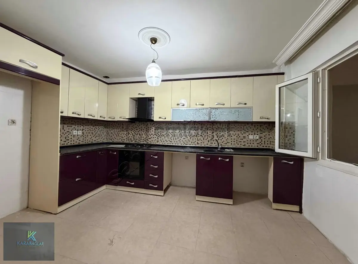 Prestij Evler Yakını 2+1 Arakat 90m2 Yapılı - 13