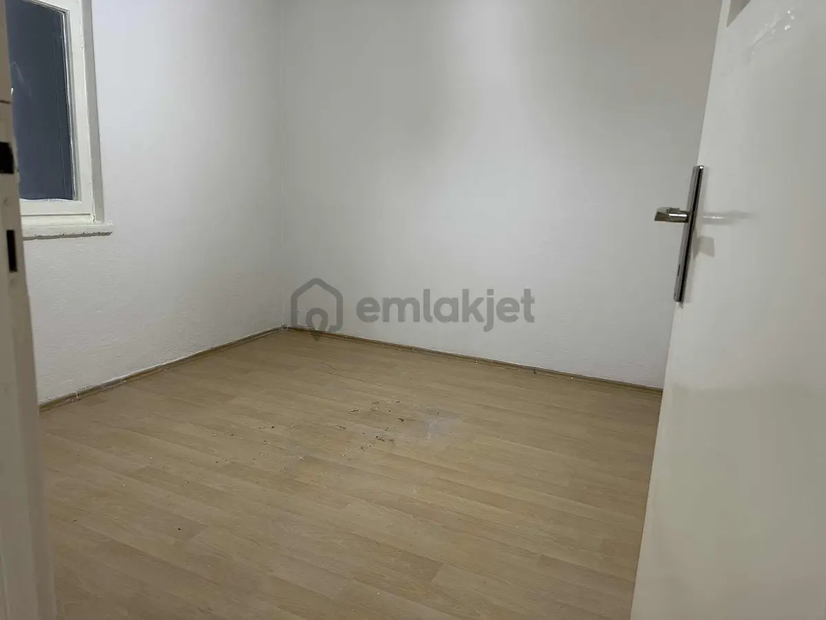 Çiftehavuzlar Kiralık 3+1 Daire - 15