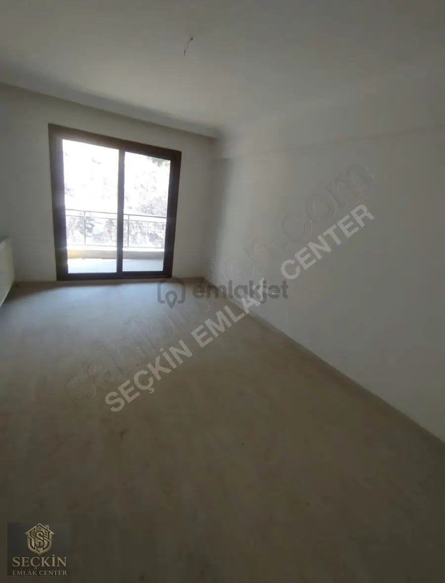 Mutlu Mahlesinde Kiralık 2+1 Sıfır Daire - 5