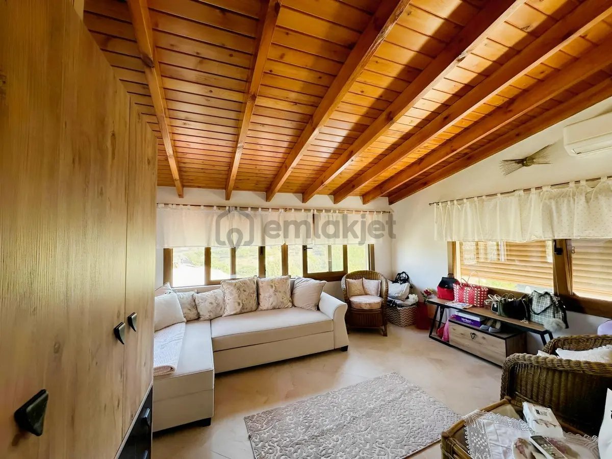 Startkey Pelit Mandalya Ve Kargı Yolu Üzerinde Modern Villa - 23