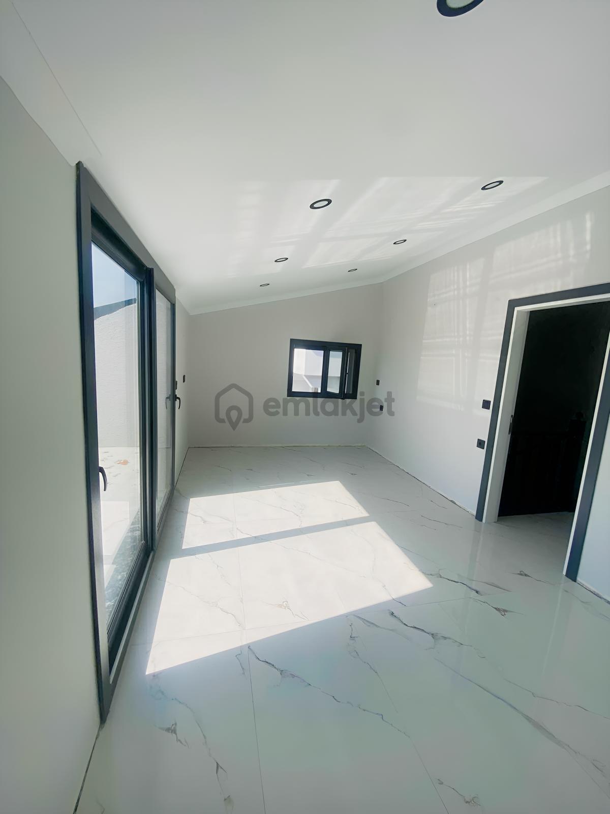 Deniz Manzaralı Triplex Villa Daire Fiyatına - 31