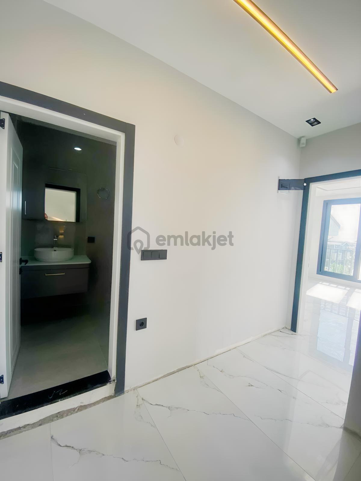 Deniz Manzaralı Triplex Villa Daire Fiyatına - 16