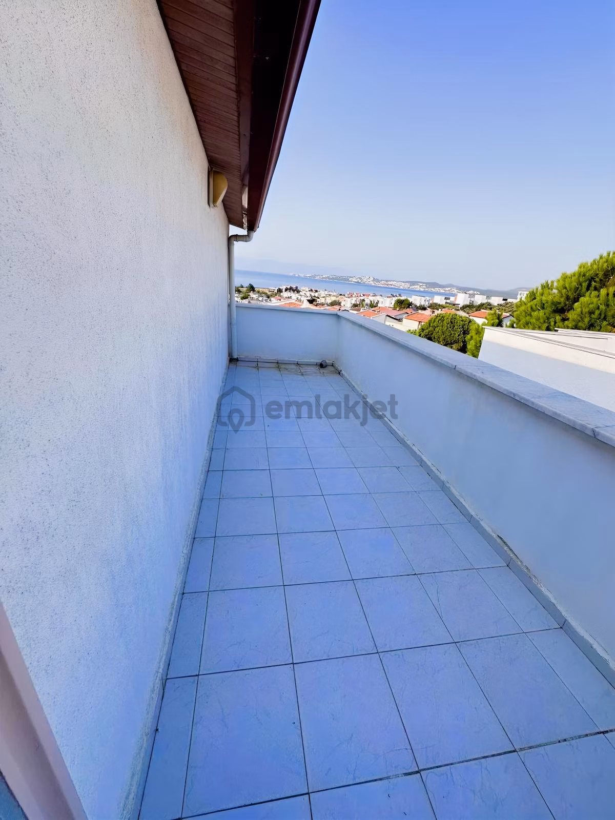 Karaağaçta Full Deniz Manzaralı, Tadilatlı Lüks Villa - 21