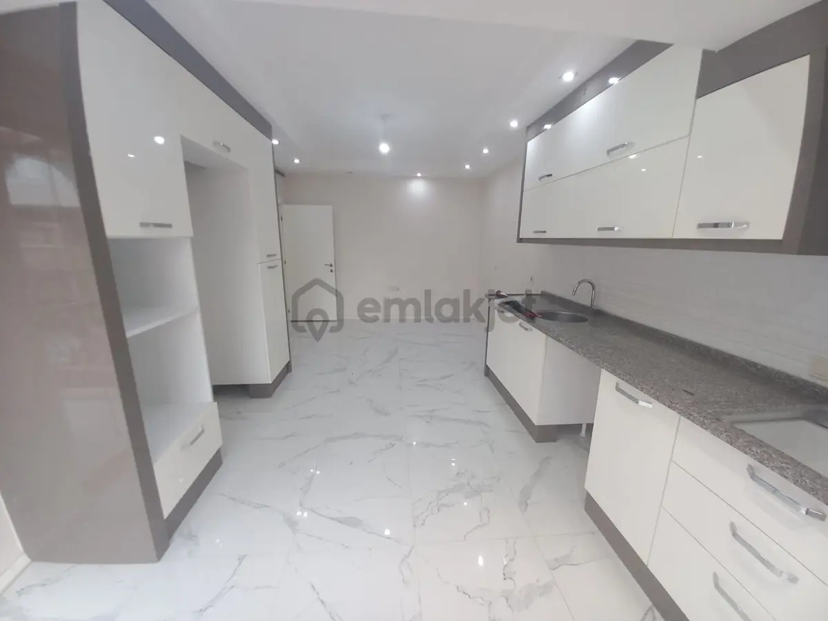 Servergazi Başak Heykeli Yakınında Kiralık Daire - 5