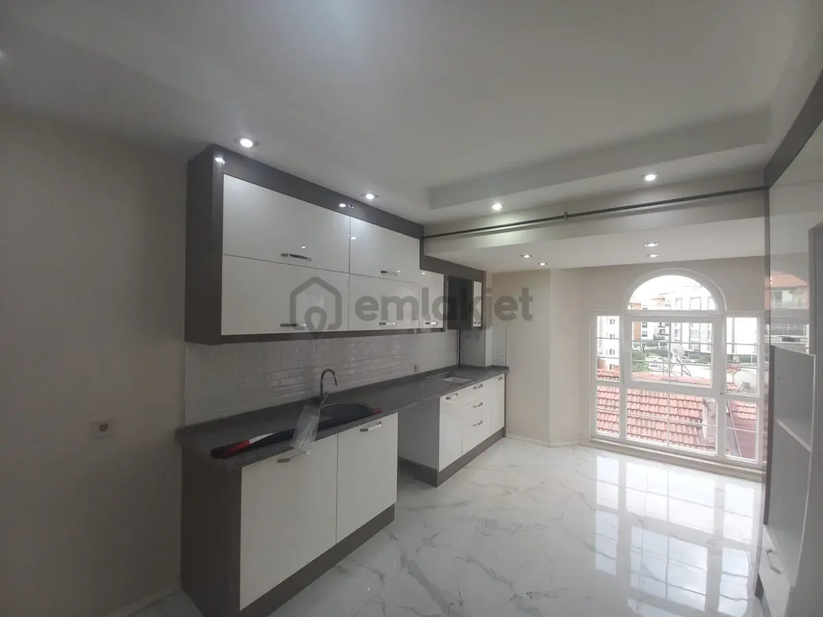 Servergazi Başak Heykeli Yakınında Kiralık Daire - 3