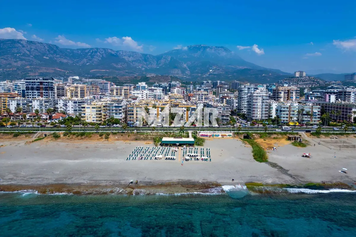 Alanya Mahmutlar’da Denize Sıfır Satılık 2+1 Daire