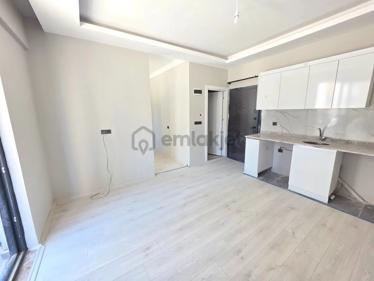 Yeni Rota Emlaktan Sıfır Yapı Ara Kat 1+1 Daire - 8