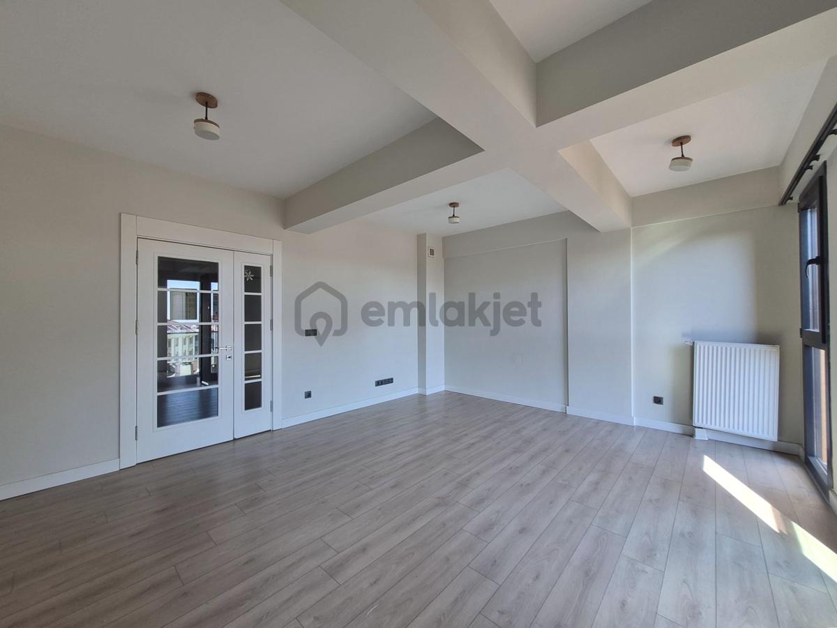 Gayrettepe Merkeze Yakın Yeni Binada 3+1 107 M2 2. Kat Kombili Asansörlü Jeneratörlü Klimalı Ferah - 8