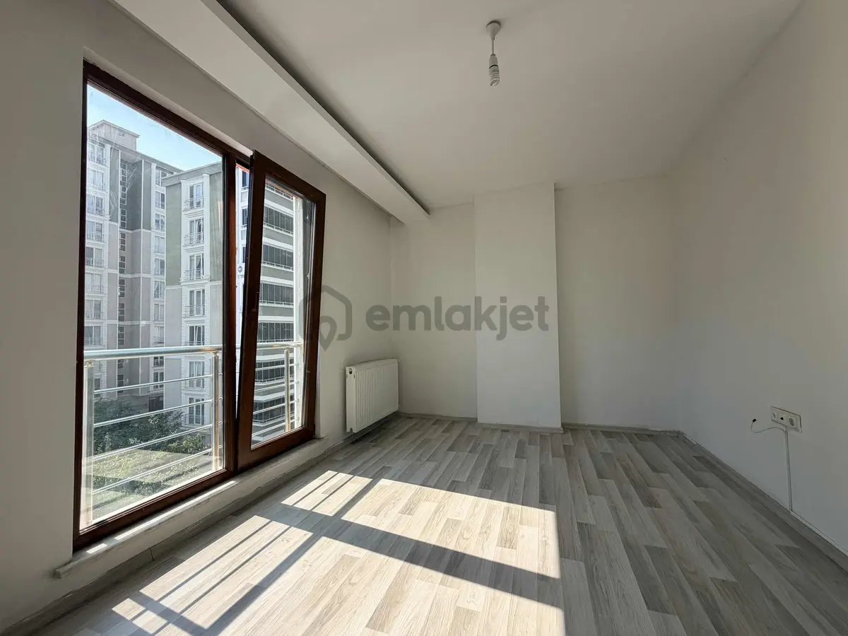 Atakentte Kiralık Geniş Ve Ferah 3+1 Daire - 3
