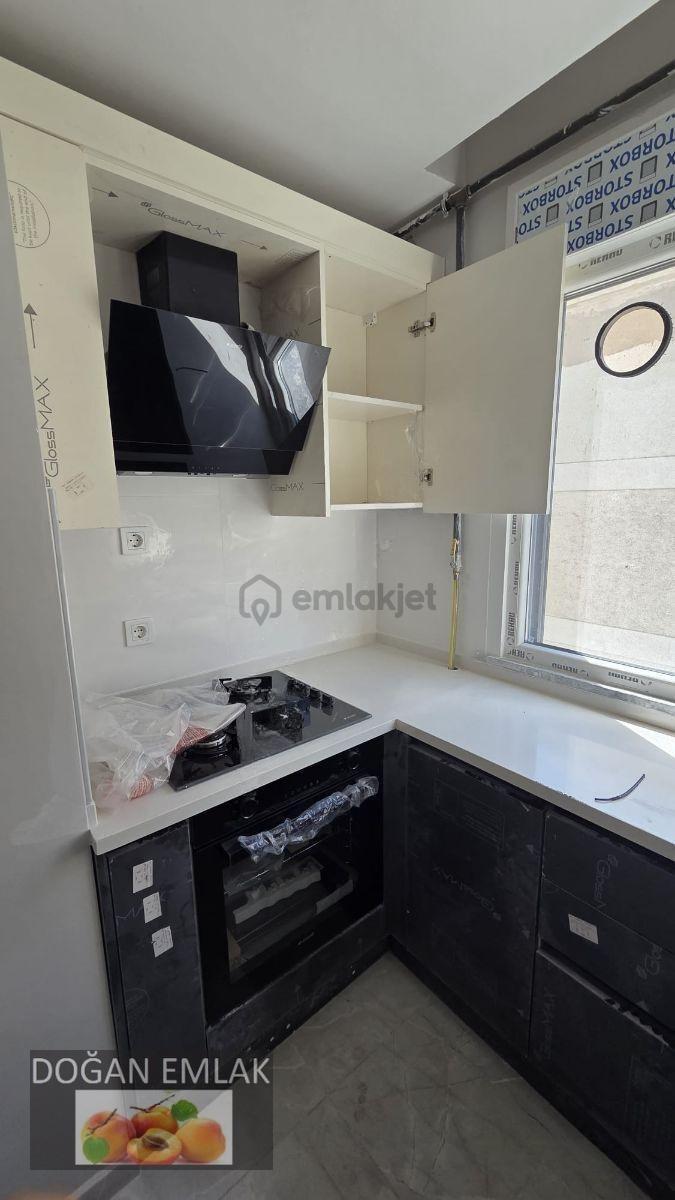 İçerenköy De 3+1 Sıfır Daire - 25