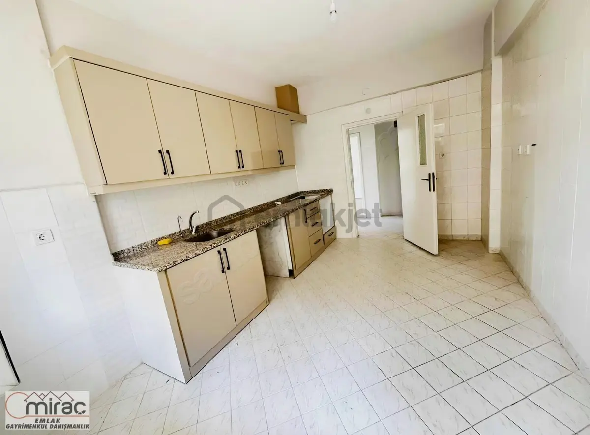 Örnek Mahallesinde 3+1 Tek Daire Üzerine Kiralık Daire - 4