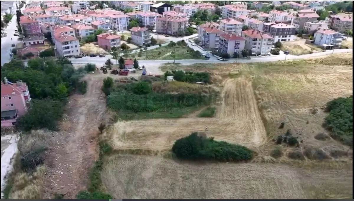 Babeski Kurtuluş Mah.de 300 M2 İmarlı Satılık Arsa - 4