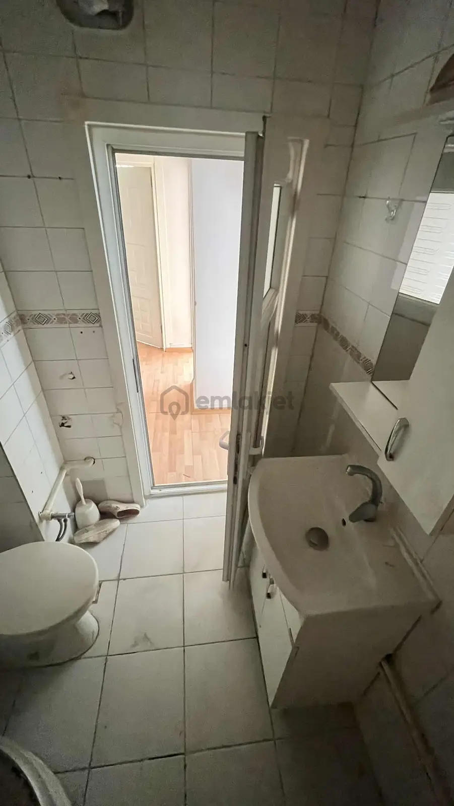 Kartaltepe'de Kiralık 1+1 Kombili Giriş Daire - 10