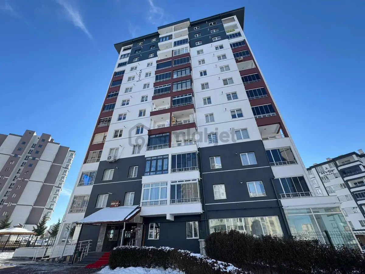 Serkent Bahçeli Evlerde Bulunan Kiralık 3+1 Daire - 20