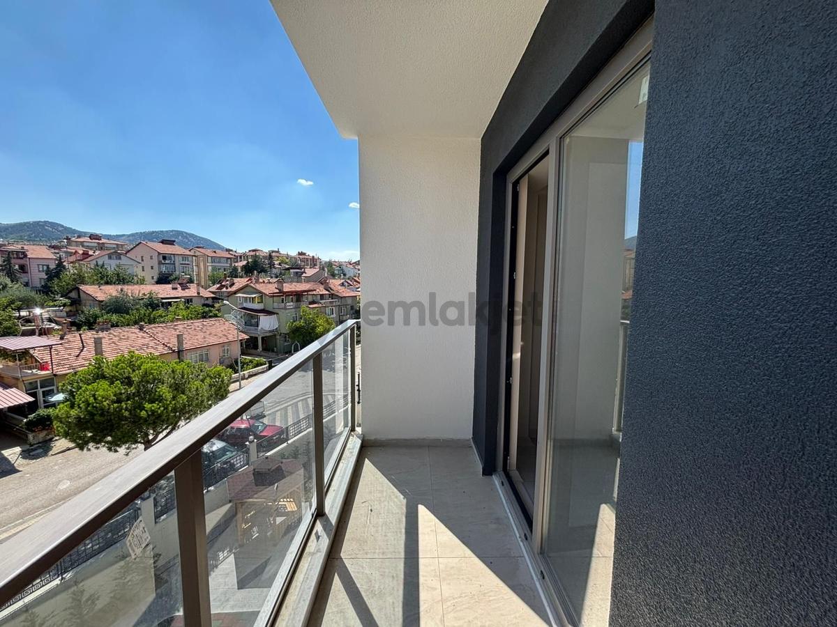 Isparta'nın Merkezinde Metro Sanat Sitesinde 4+1 Satılık Daire - 22