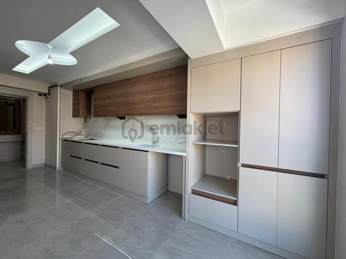 Isparta'nın Merkezinde Metro Sanat Sitesinde 4+1 Satılık Daire - 18