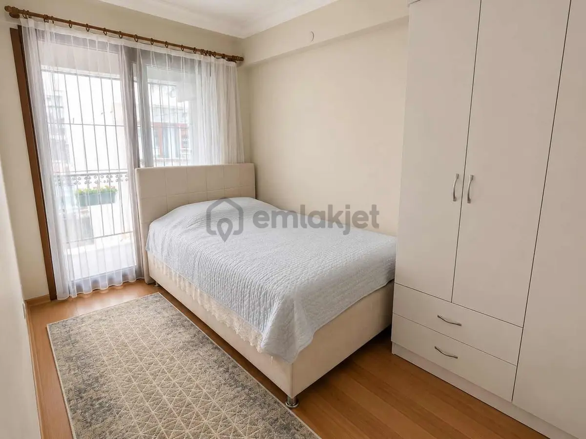 Buca Adatepe Mahallesinde Doğalgazlı Balkonlu 2+1 - 12