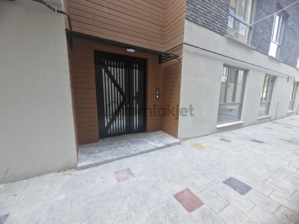 Altın Emlaktan Kabaoğlunda Site İçinde 1+1 Satılık Daire - 21