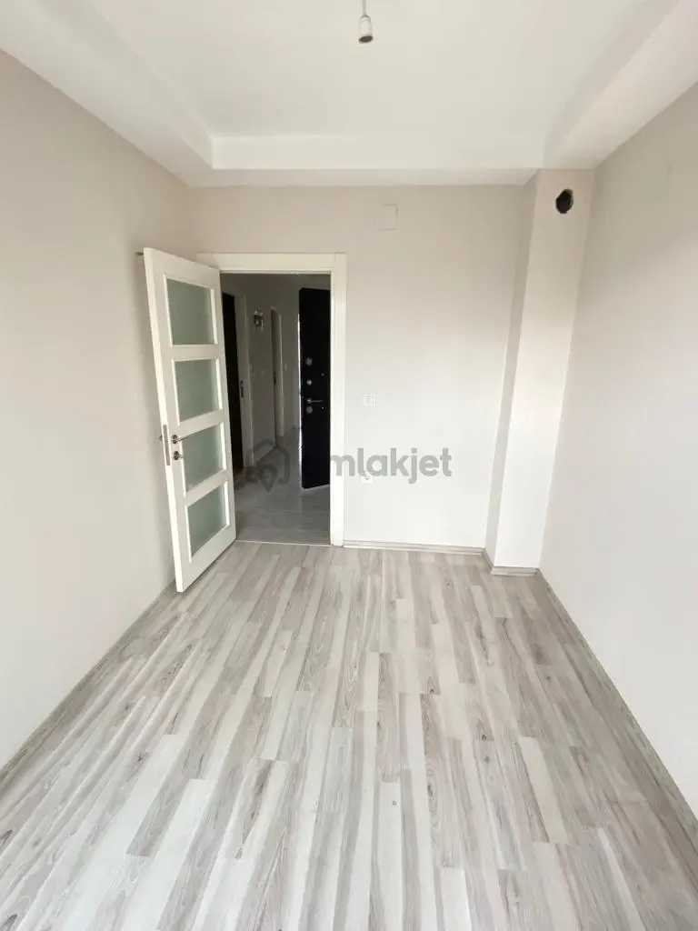 Kınış'dan 2+1 Bağımsız Mutfak Ebeveyn Banyolu - 5