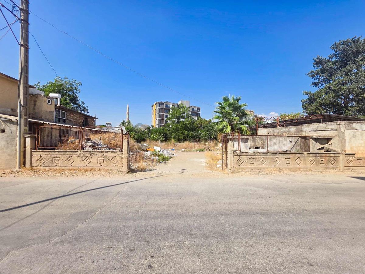 Altınova Düdende 663 M² Köşe Parsel | Ticari+konut | 7 Kat İmar - 8