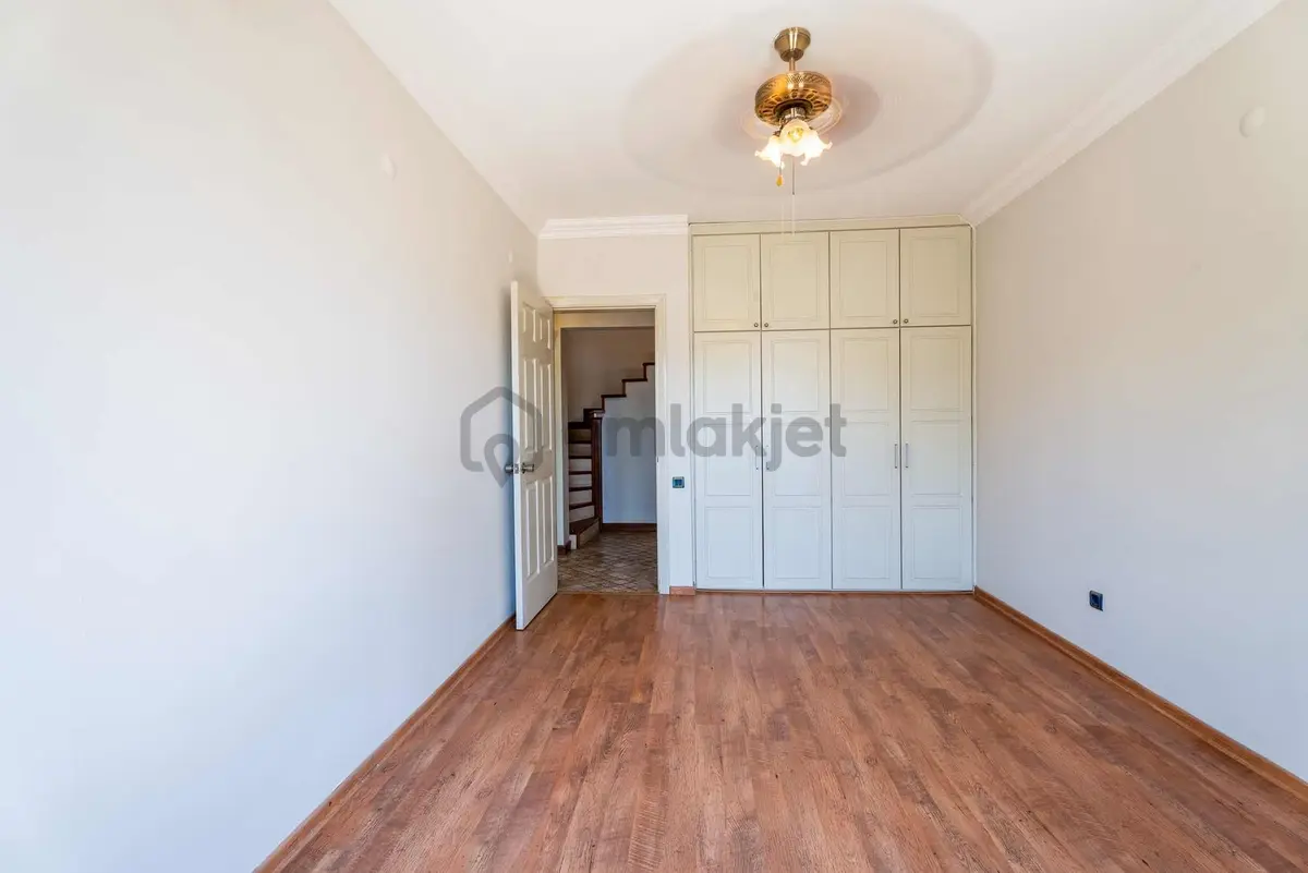Bodrum Yokuşbaşı 4+1 Bahçeli Müstakil Villa - 31