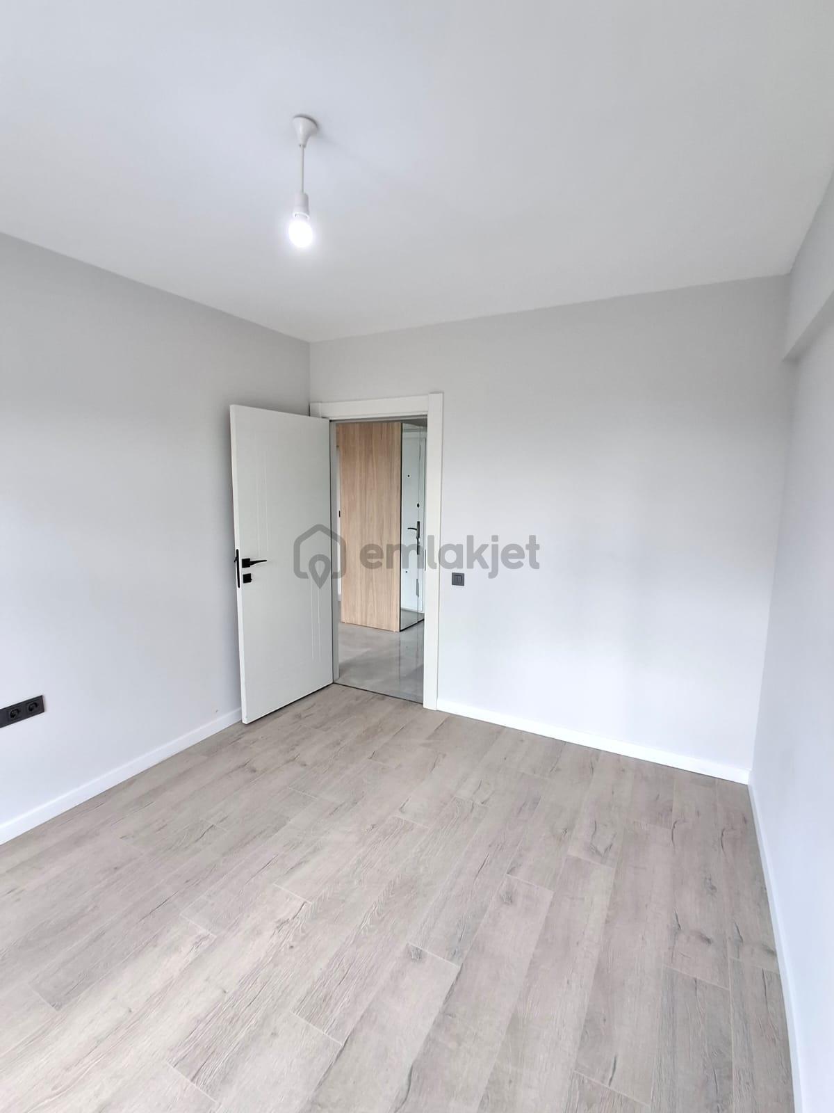 İncek Kızılcaşar'da Sıfır Binada Kiralık 1+1 Daire - 8