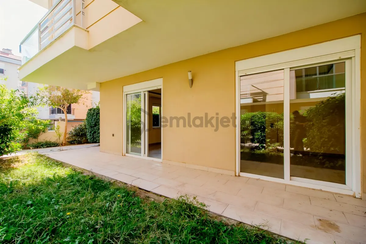 Konyaaltı Hurmada 1+1 Havuzlu Kiralık Daire - 12
