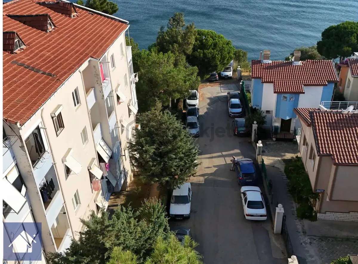 Yiğit Emlak Armutlu'dan*denize Sıfır Sitede*manzaralı*2+1 Daire - 16
