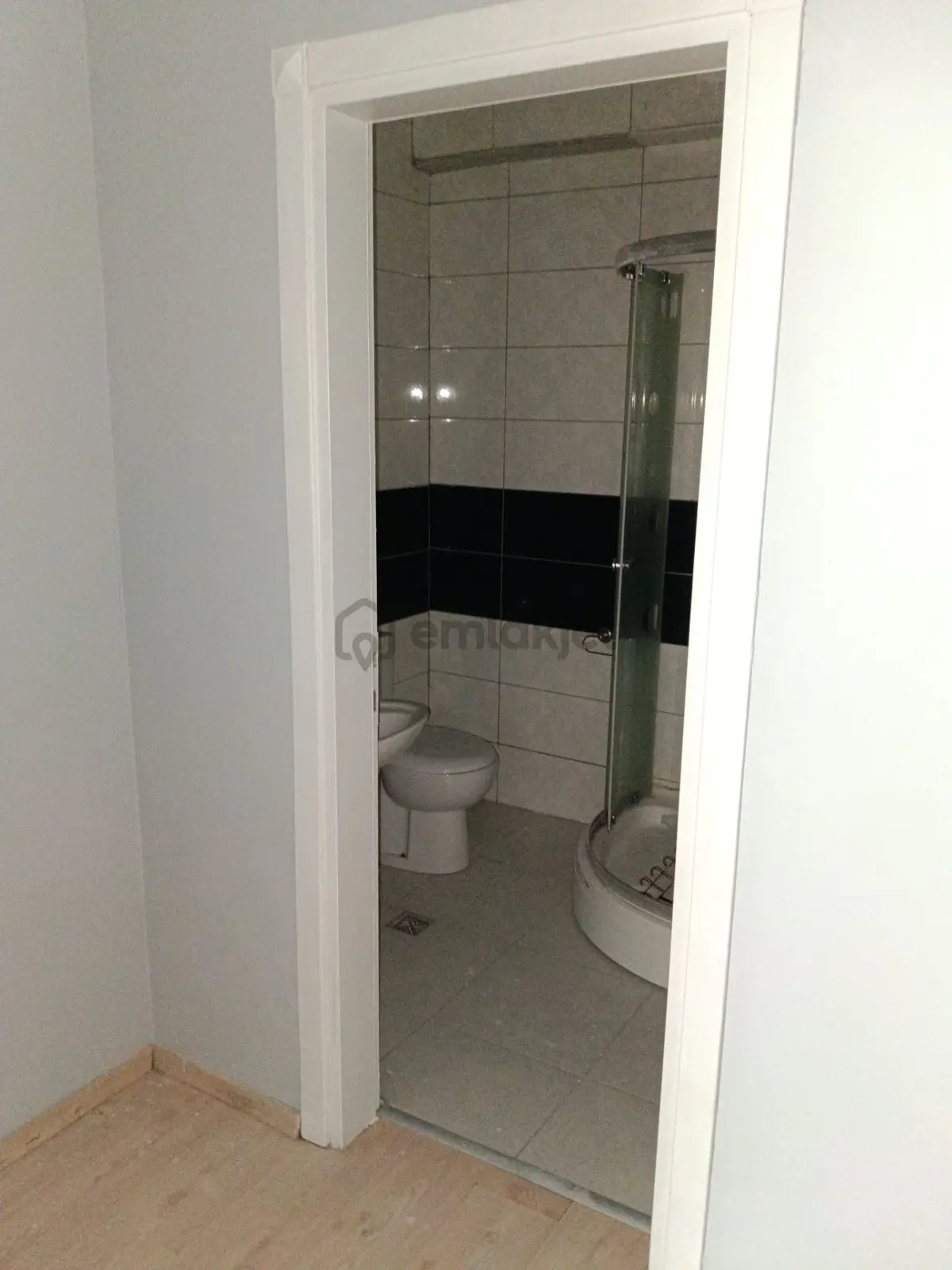 Ekşioğlu 2 Sitesinde Kiralık 150 M2 3+1 Geniş Daire - 25