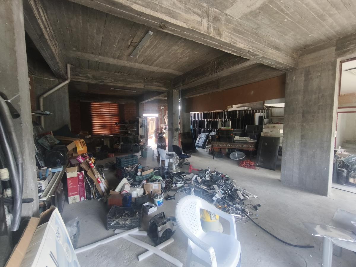 Karakollar'da Komple Satılık Apartman+müstakil Ev+işyeri+daire - 21