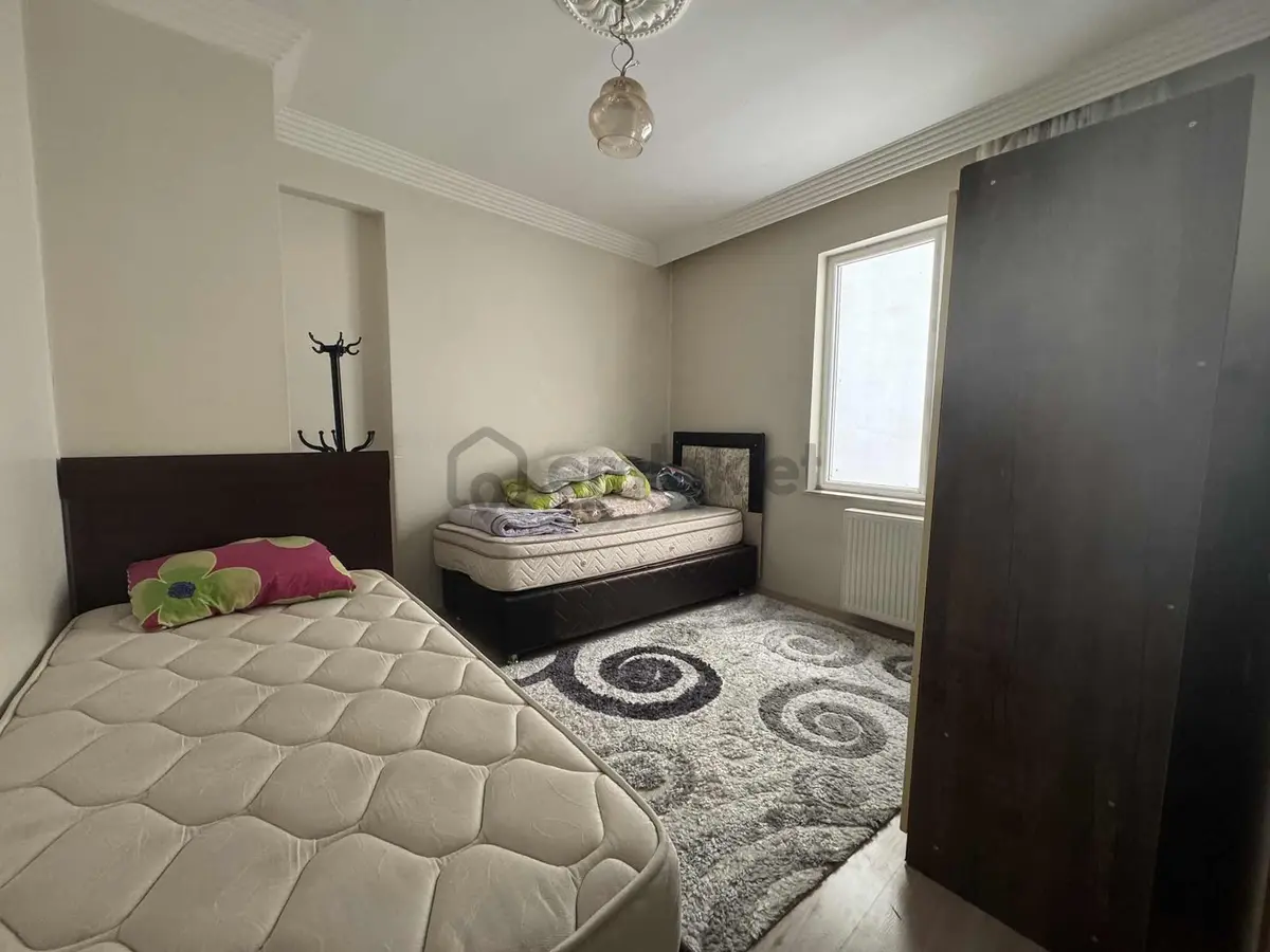 Van Yapı Emlak'tan Kiralık 1+1 Eşyalı Geniş Daire - 13