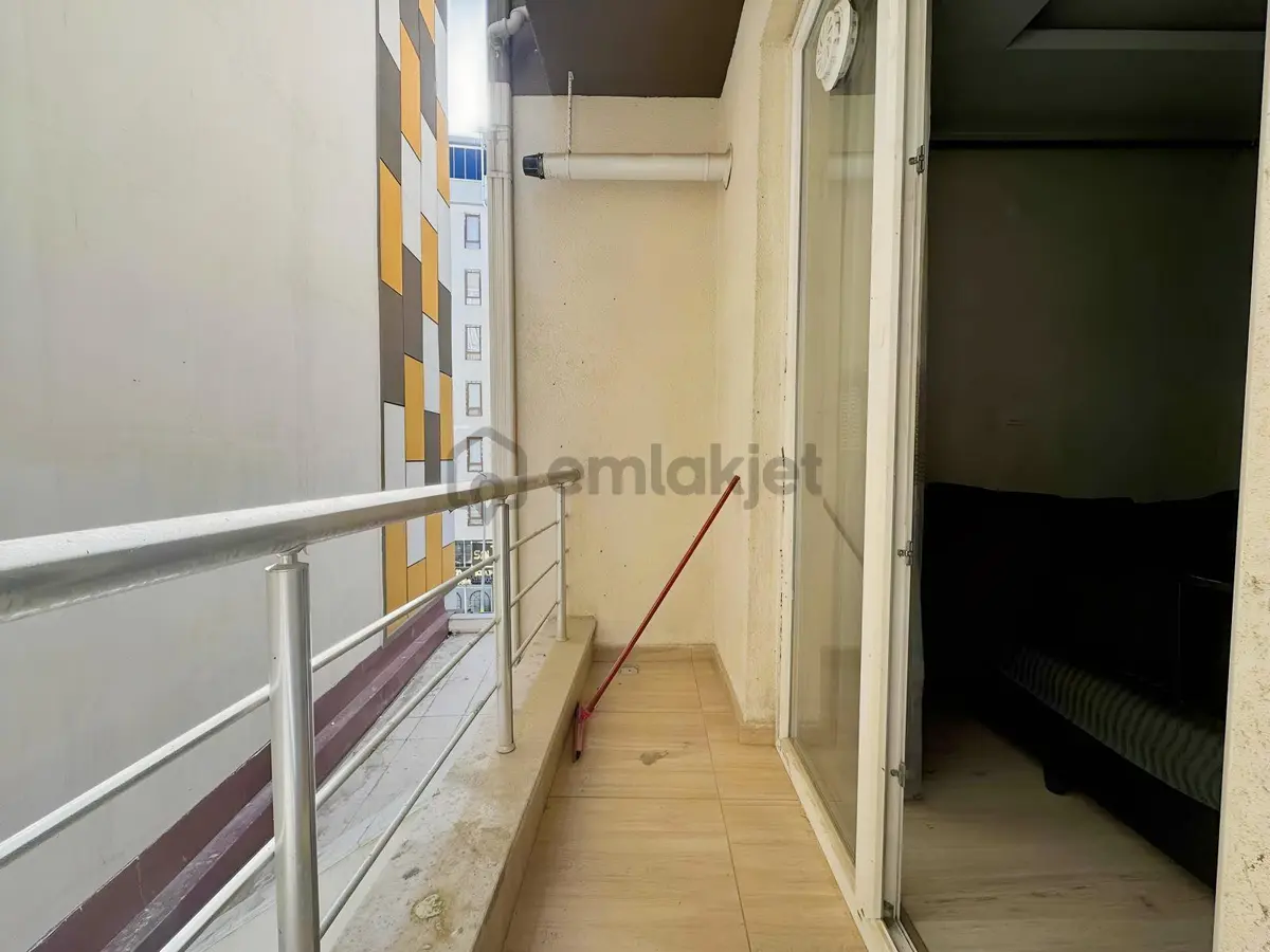 Van Yapı Emlak'tan Kiralık 1+1 Eşyalı Geniş Daire - 16