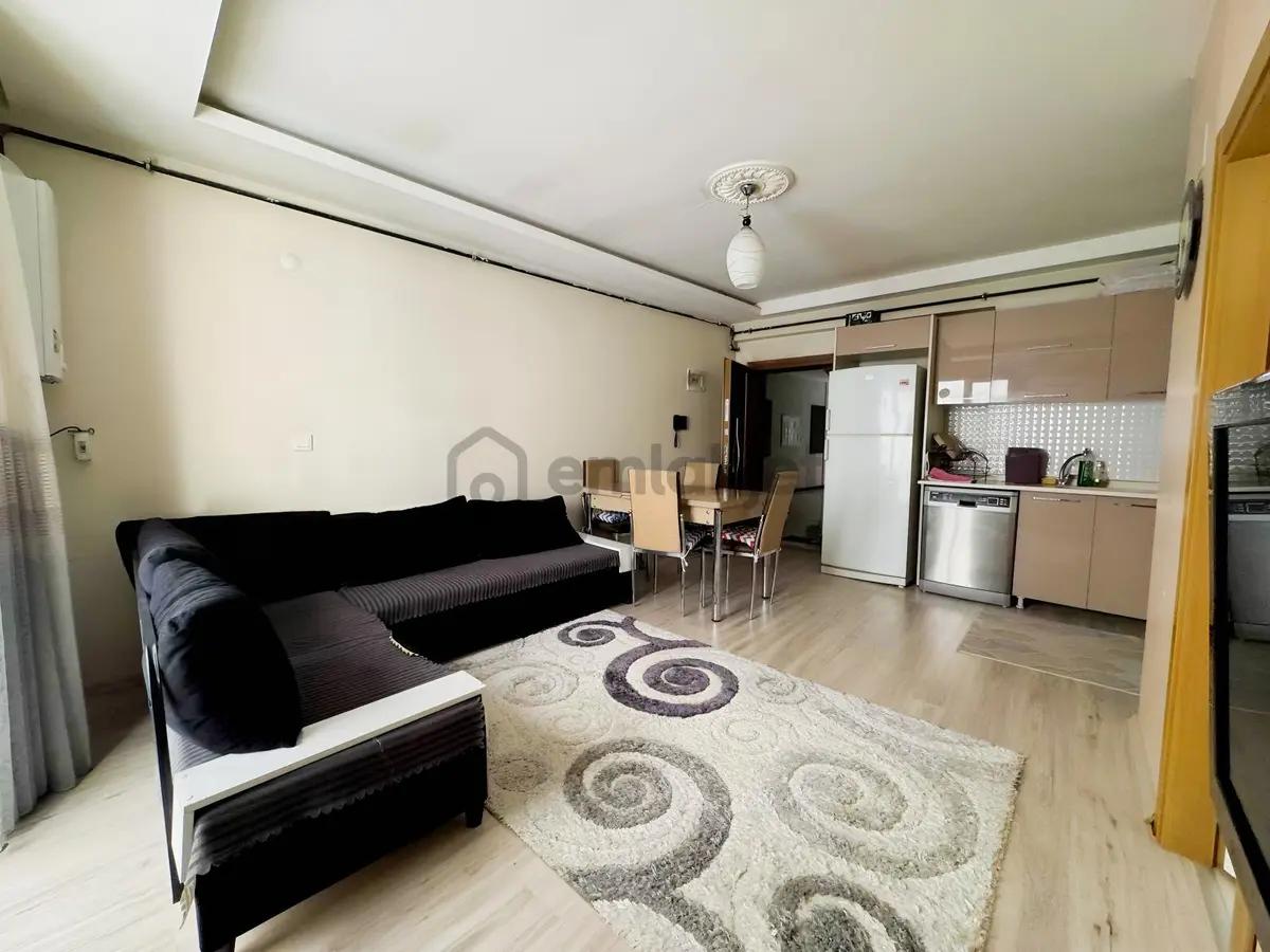 Van Yapı Emlak'tan Kiralık 1+1 Eşyalı Geniş Daire - 11