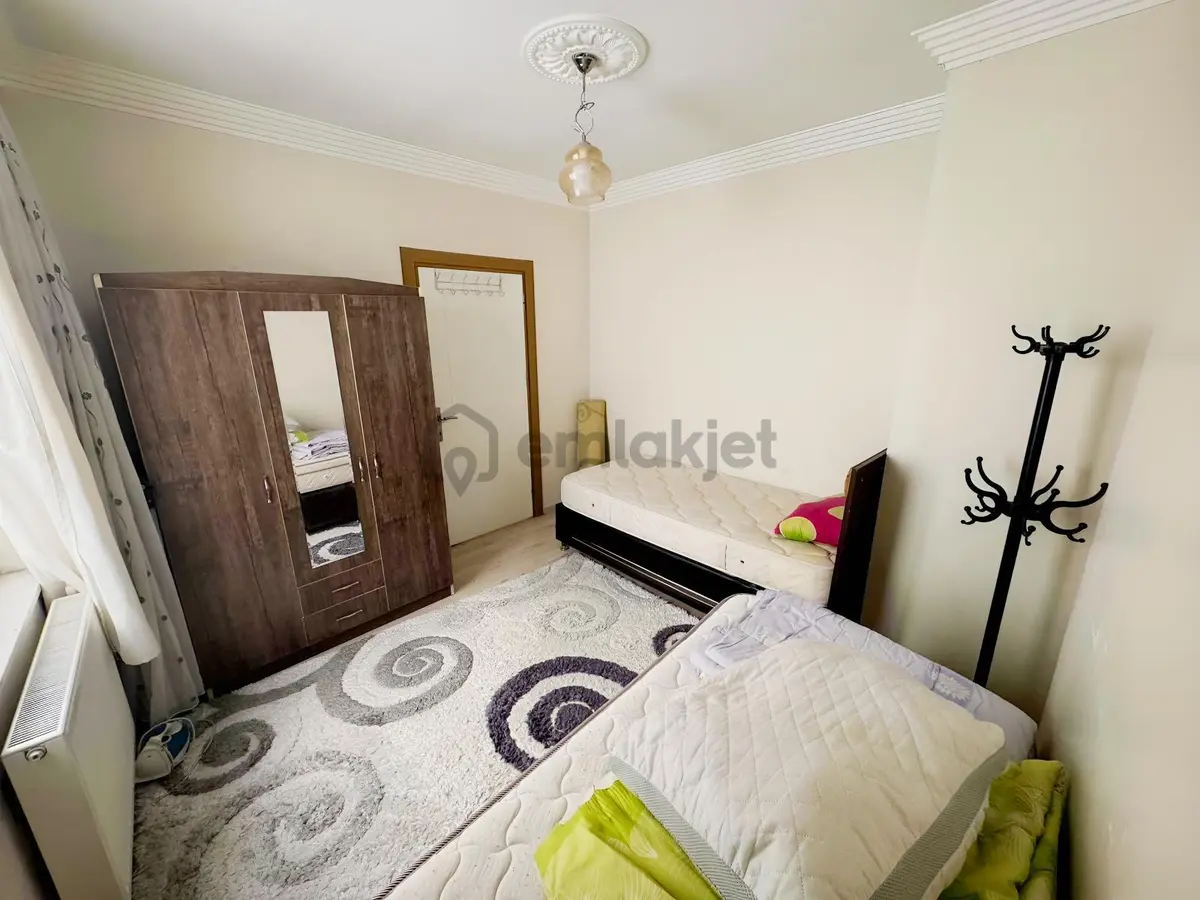Van Yapı Emlak'tan Kiralık 1+1 Eşyalı Geniş Daire - 3