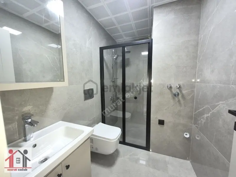 Ara Katta Asansörlü Geniş 1+1 Klimalı Sıfır Daire - 11
