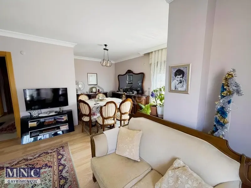 Korupark Yakını Satılık 3+2 Dubleks Daire (140m²) - 9