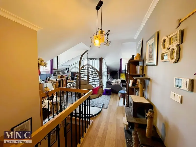 Korupark Yakını Satılık 3+2 Dubleks Daire (140m²) - 34