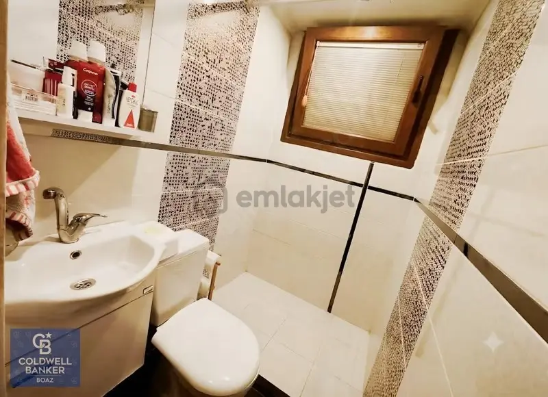 Üsküdar Sultantepe'de 3+1 Satılık Daire - 8
