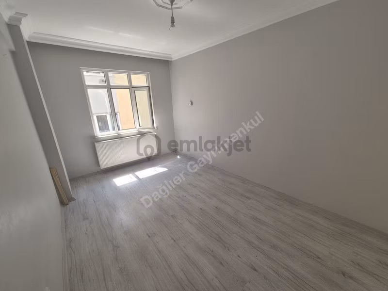 Merkezi Konumda Memura Kiralık Daire - 8