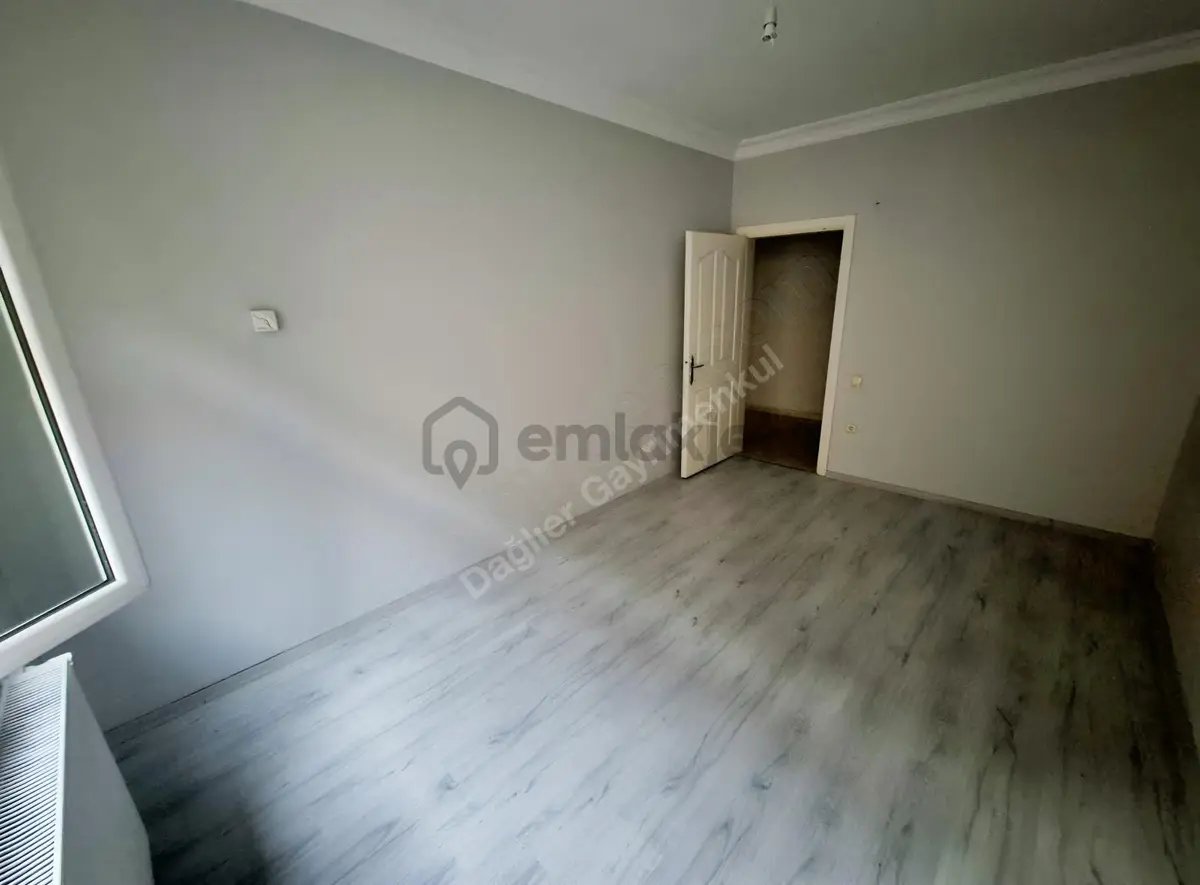 Merkezi Konumda Memura Kiralık Daire - 6