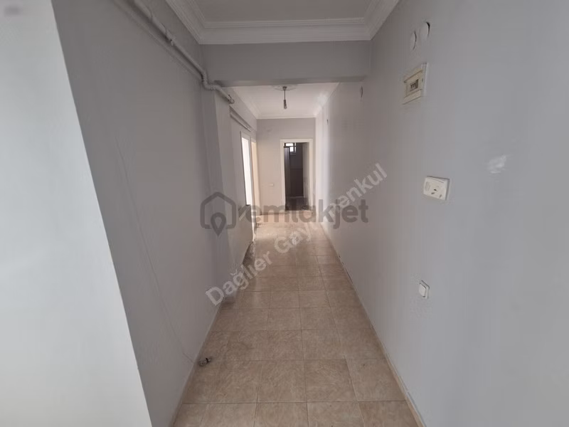 Merkezi Konumda Memura Kiralık Daire - 10