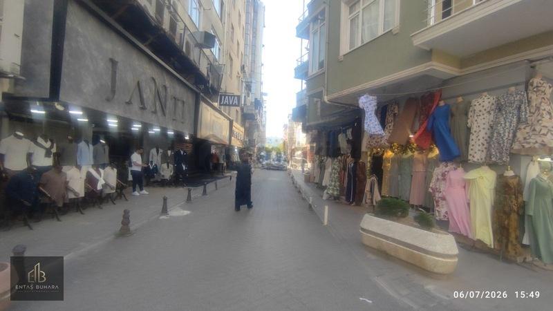 Sultanbeyli Merkezde Tabela Değeri Yüksek 3 Kat Birarada - 7