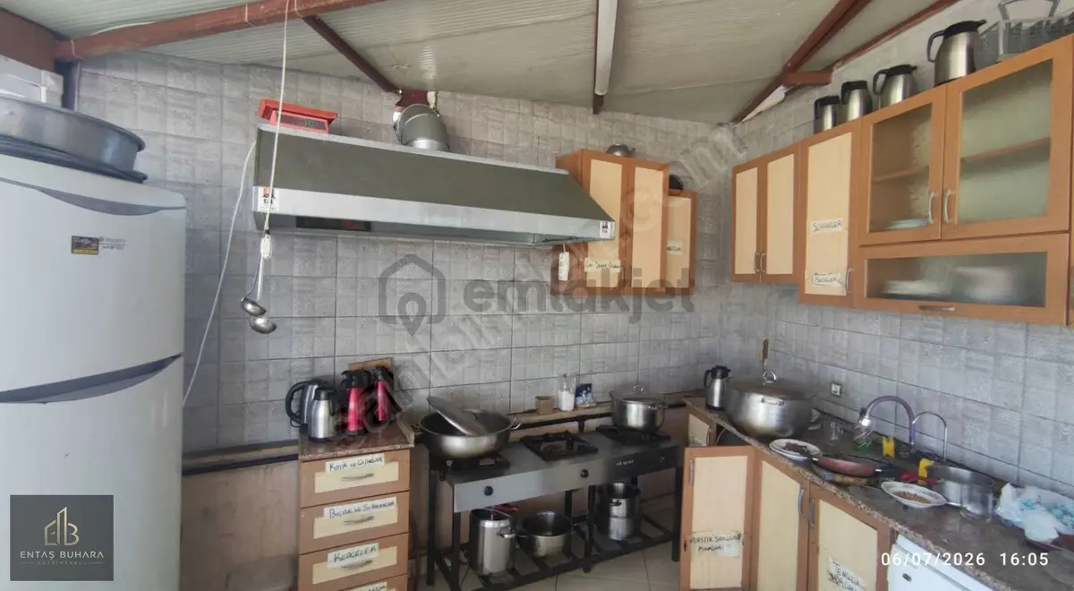 Sultanbeyli Merkezde Tabela Değeri Yüksek 3 Kat Birarada - 5