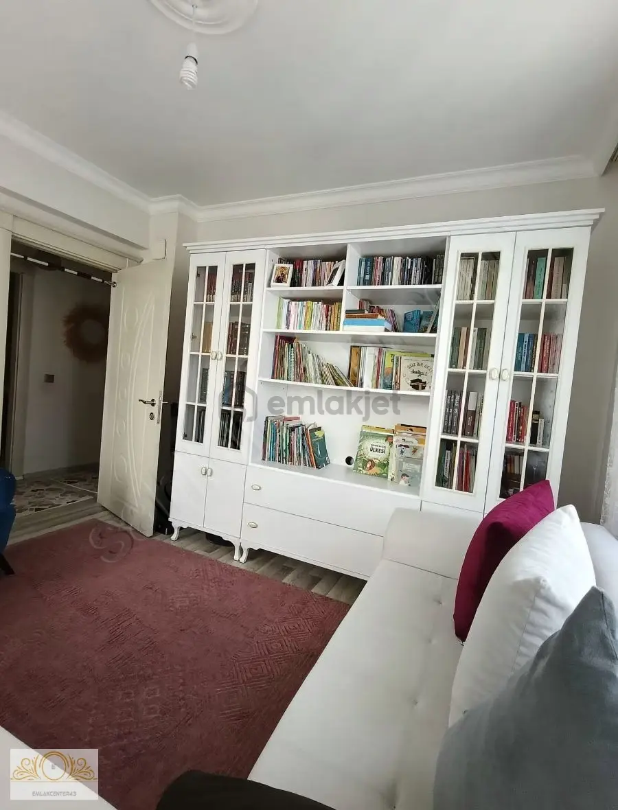 Emlak Centerden Aşiyan Sitesinde Bakımlı 3+1daire - 15
