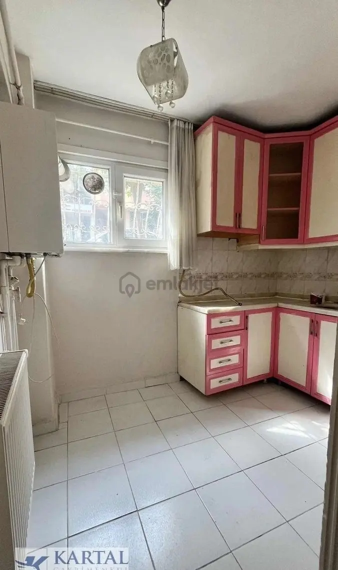 Kartaltepe'de Kiralık 1+1 Kombili Giriş Daire - 4