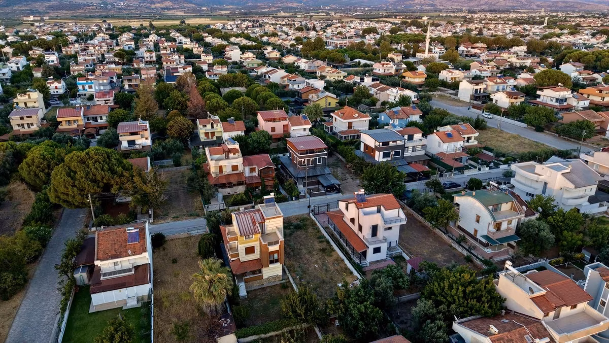 Dikili Gülkent Sitesinde 290 M² Villa İmarlı Satılık Arsa - 7