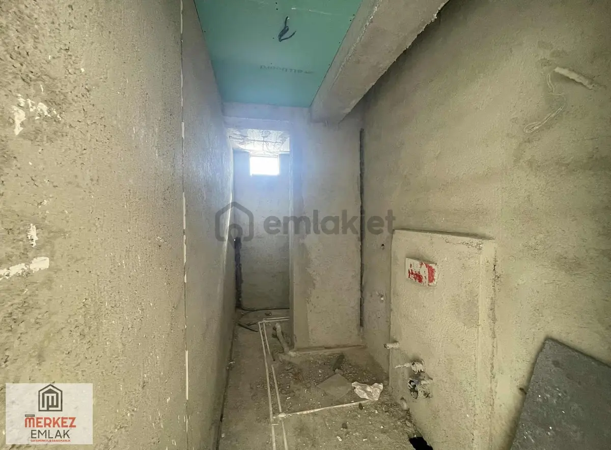 Başiskele Yeşilyurtta | Ara Kat | Net 100 M² | Satılık Daire - 19