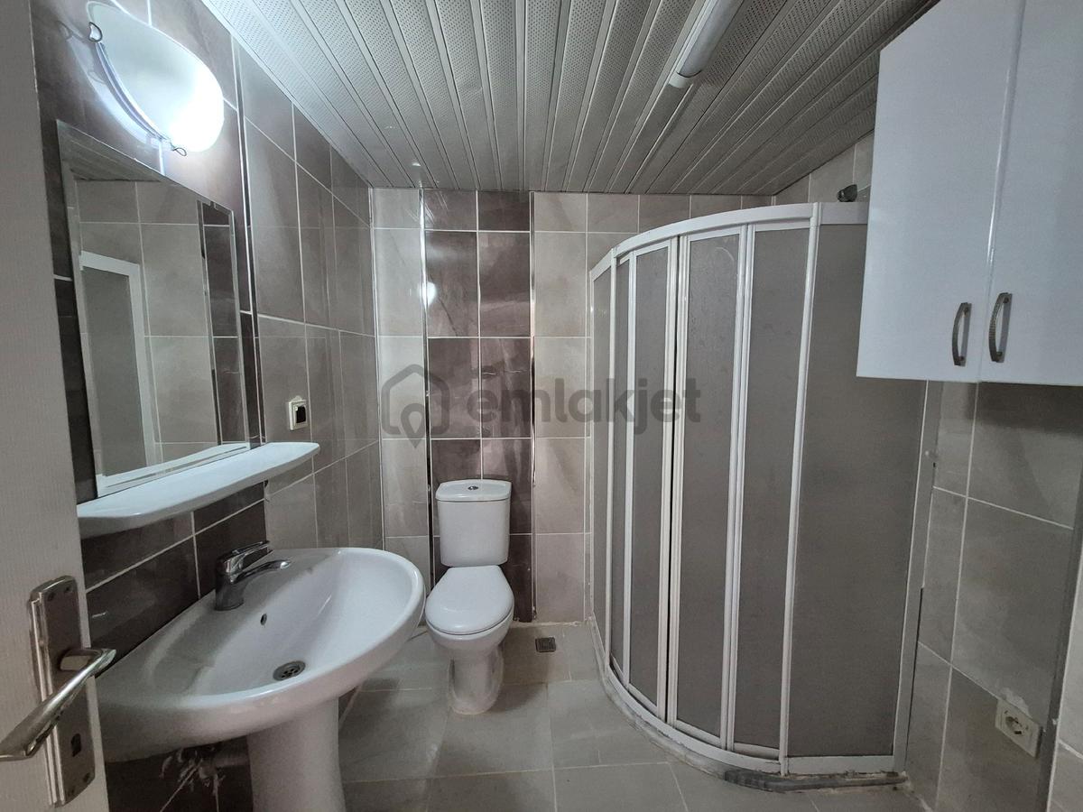 Kiralık 2+0 Daire Suluova Borsa Mahallesi - 11
