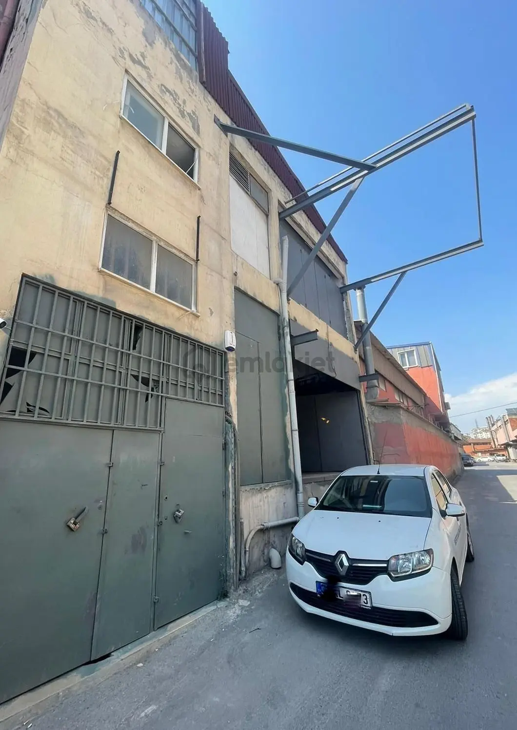 Mertcan'dan Ramazanoğlu Ankara Cad.7dk 3 Katlı İmalathane - 31